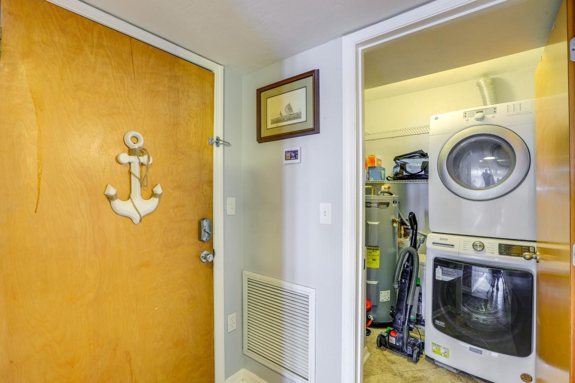 Beachfront Cedar Key Retreat With Pool Access! ภายนอก รูปภาพ