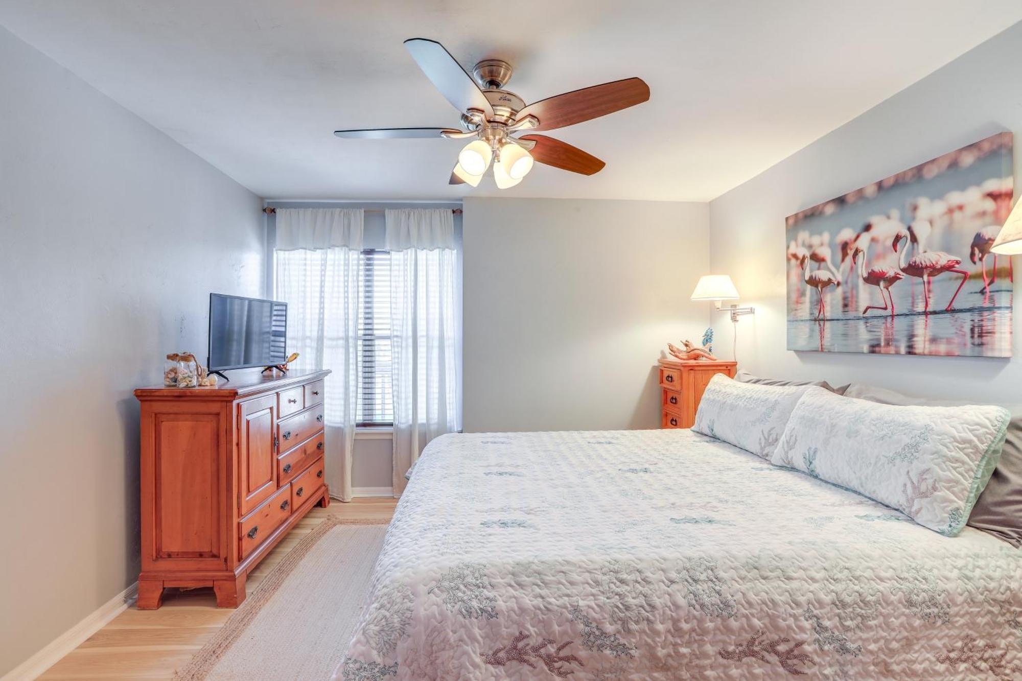 Beachfront Cedar Key Retreat With Pool Access! ภายนอก รูปภาพ